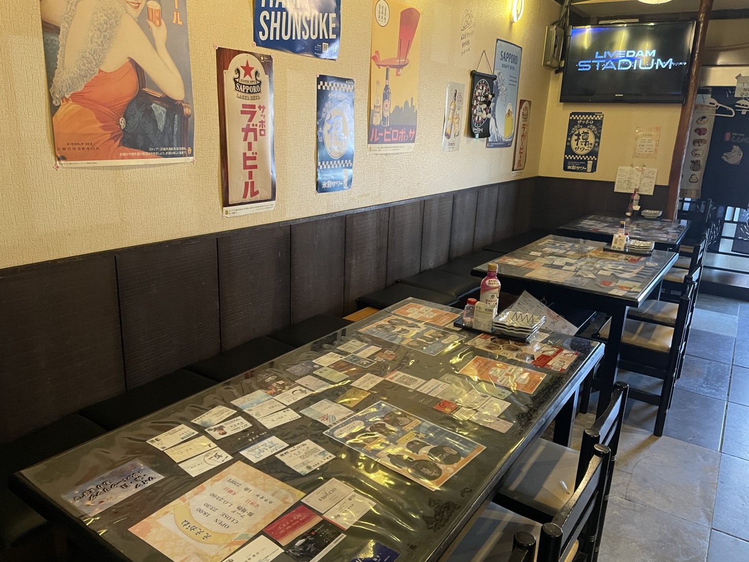 ええがね テーブル席